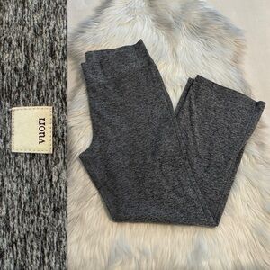 Vuori Mid Rise Elevation Slim Bootcut Pants in Heather Grey | Women’s Large